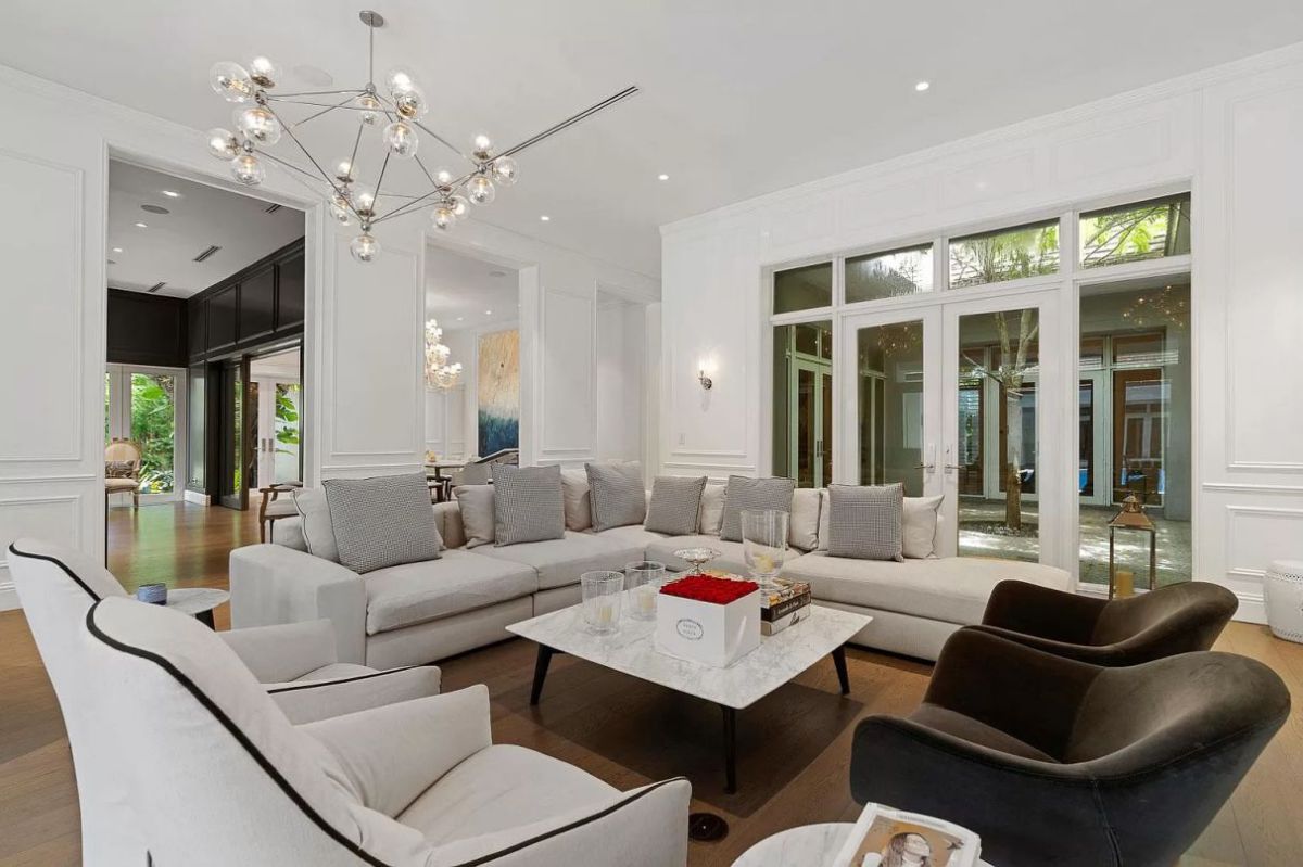 Impeccable-New-Construction-Miami-House-7