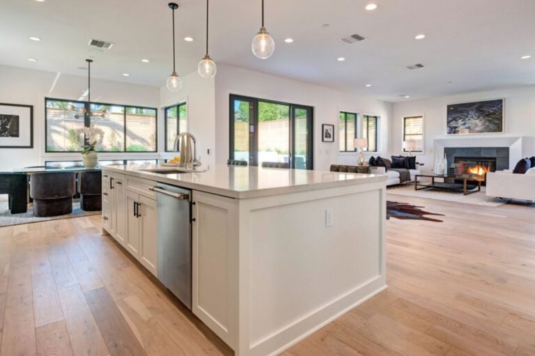 Inglewood Residence in Los Angeles for Sale at 3.3 Million