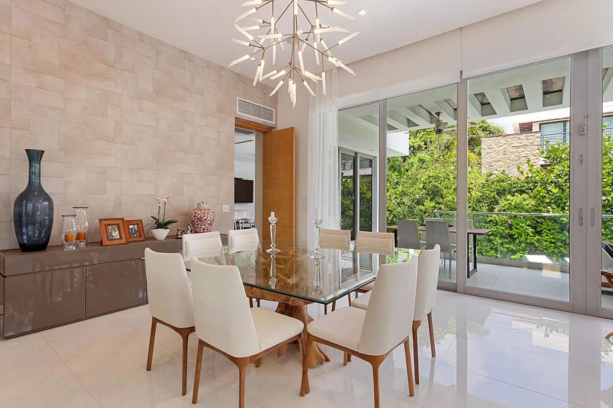 Key-Biscayne-Brand-New-Construction-Home-for-Sale-14