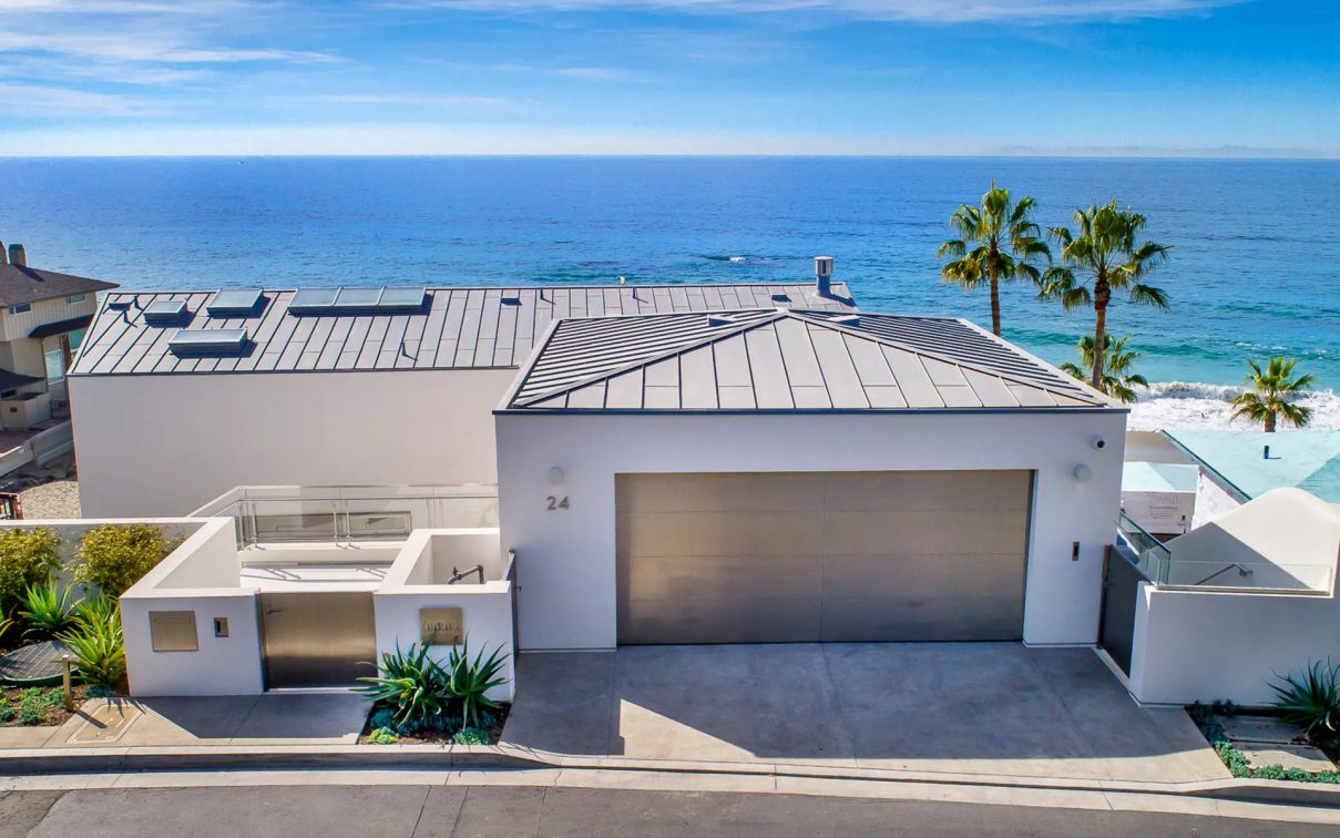 Laguna-Beach-House-in-California-by-Morris-Skenderian-Associates-27