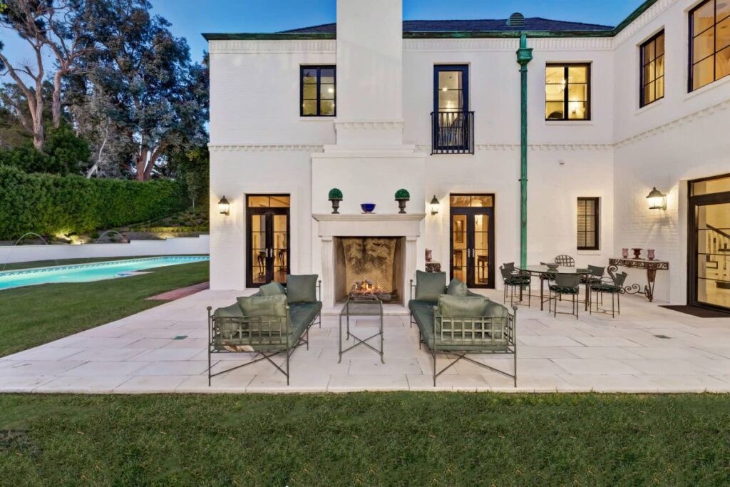 Los Angeles Mansion in Lower Bel-Air's Best Location