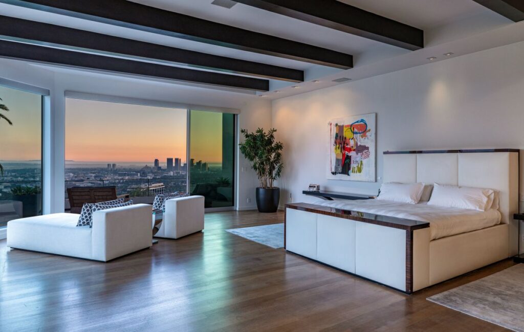 Los Angeles Mansion on Mockingbird Place for Sale at $48 Million