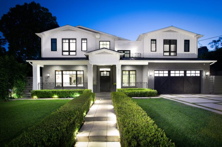 Los Angeles New Construction Modern Farmhouse for Sale at $9.7 Million