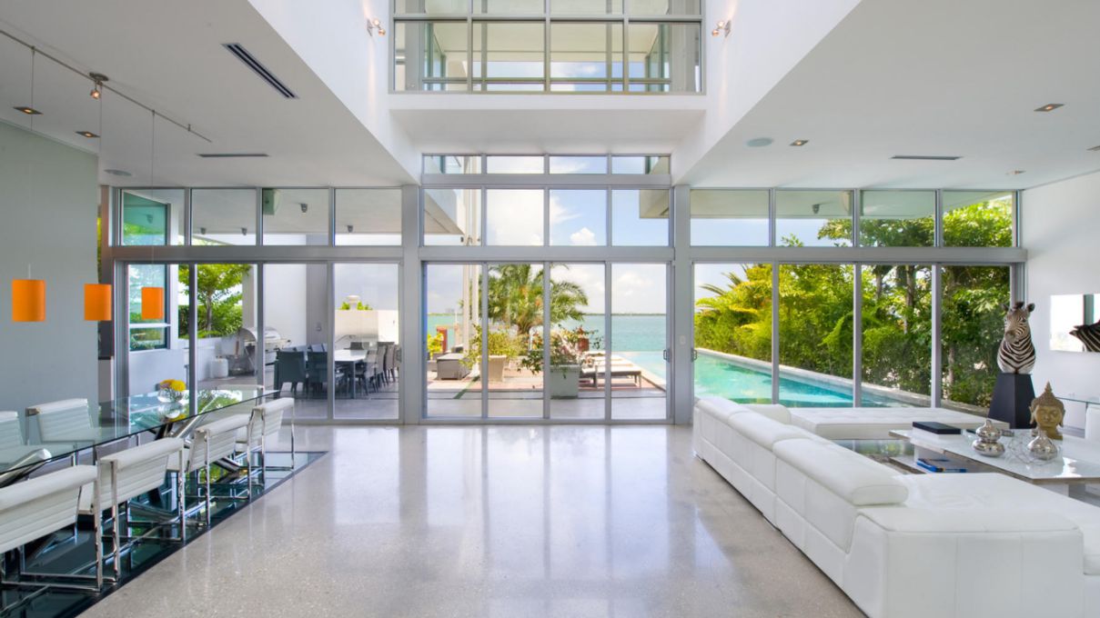 Luxurious-Modern-Miami-Beach-House-for-Rent-13