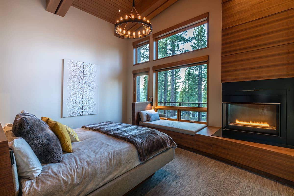 Martis-Camp-Mountain-Home-Lot-517-by-Kelly-and-Stone-Architects-10