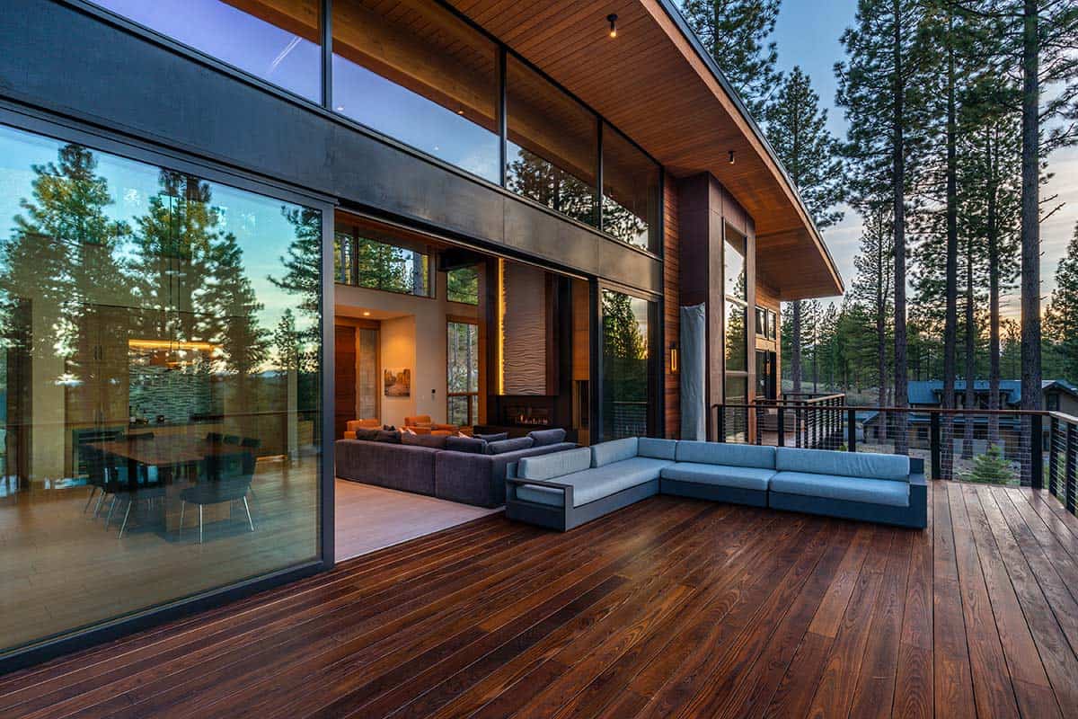 Martis-Camp-Mountain-Home-Lot-517-by-Kelly-and-Stone-Architects-5