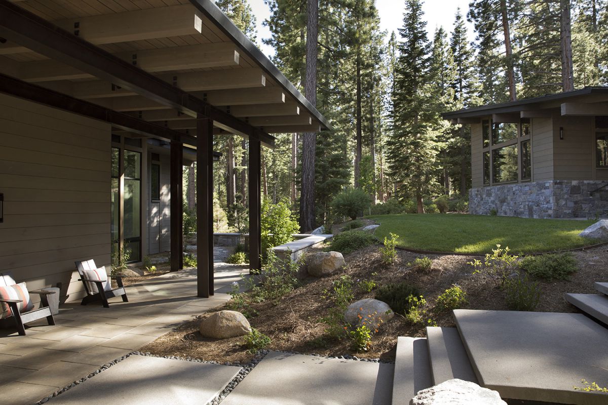 Martis-Camp-Residence-188-by-Walton-Architecture-Engineering-15