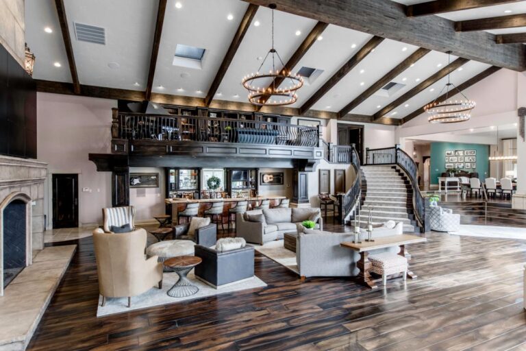 A Luxurious 12Acre Waterfront Haven with HighEnd Resort Living and