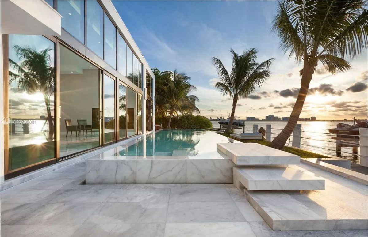 Miami-Beach-Florida-Brand-New-Home-on-Market-9