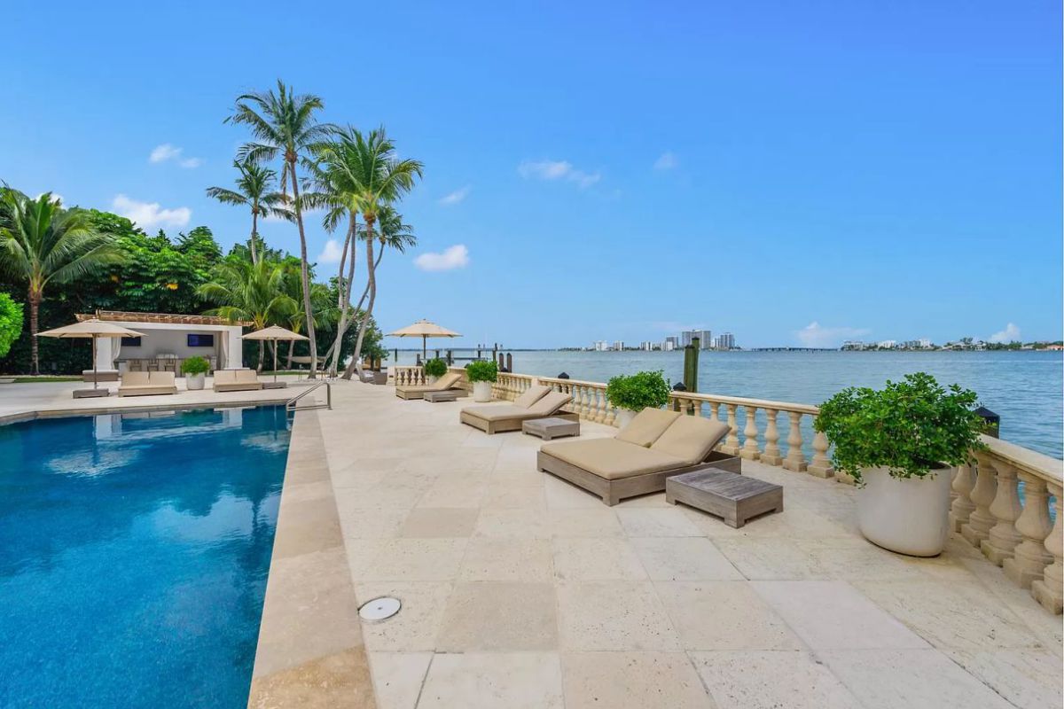 Miami-Beach-Resort-Style-Home-for-Sale-9