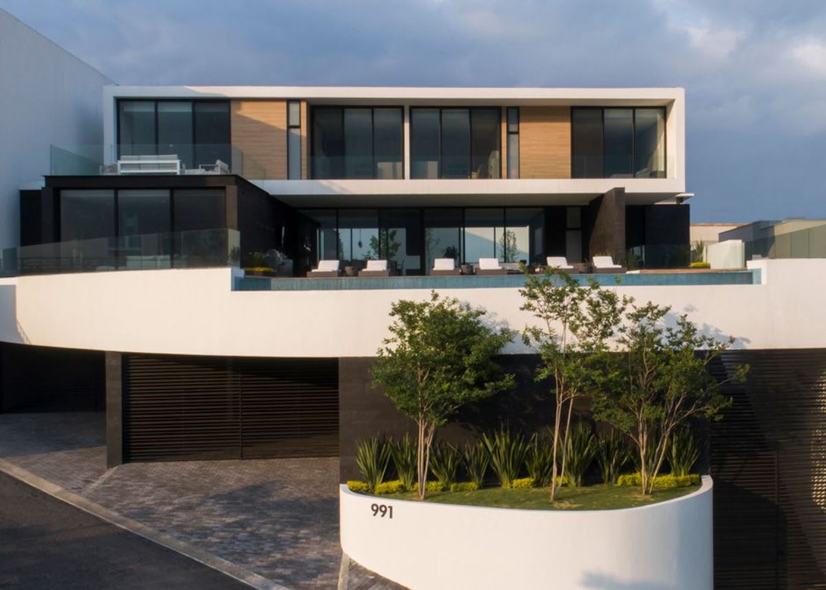 Modern-House-ER-in-Monterrey-Mexico-by-GLR-Architects-15