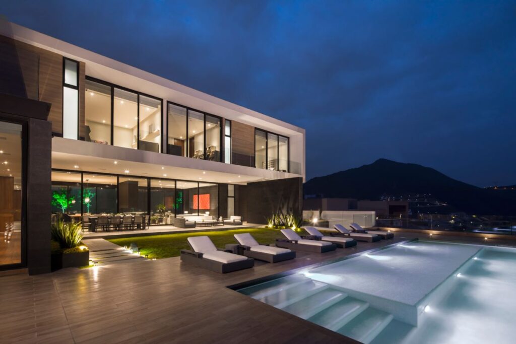 Modern House ER in Monterrey, Mexico by GLR Architects
