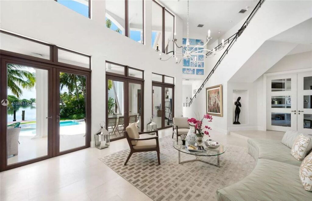 Modern Mediterranean Key Biscayne House for Sale