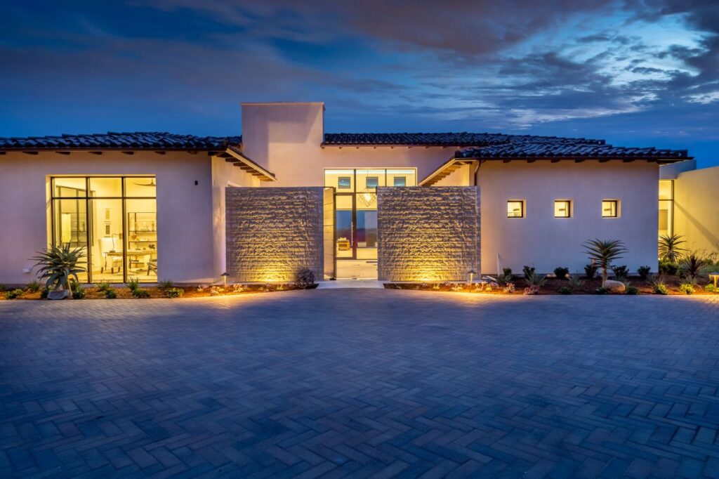 Rancho Santa Fe Iconic New Construction Home for Sale