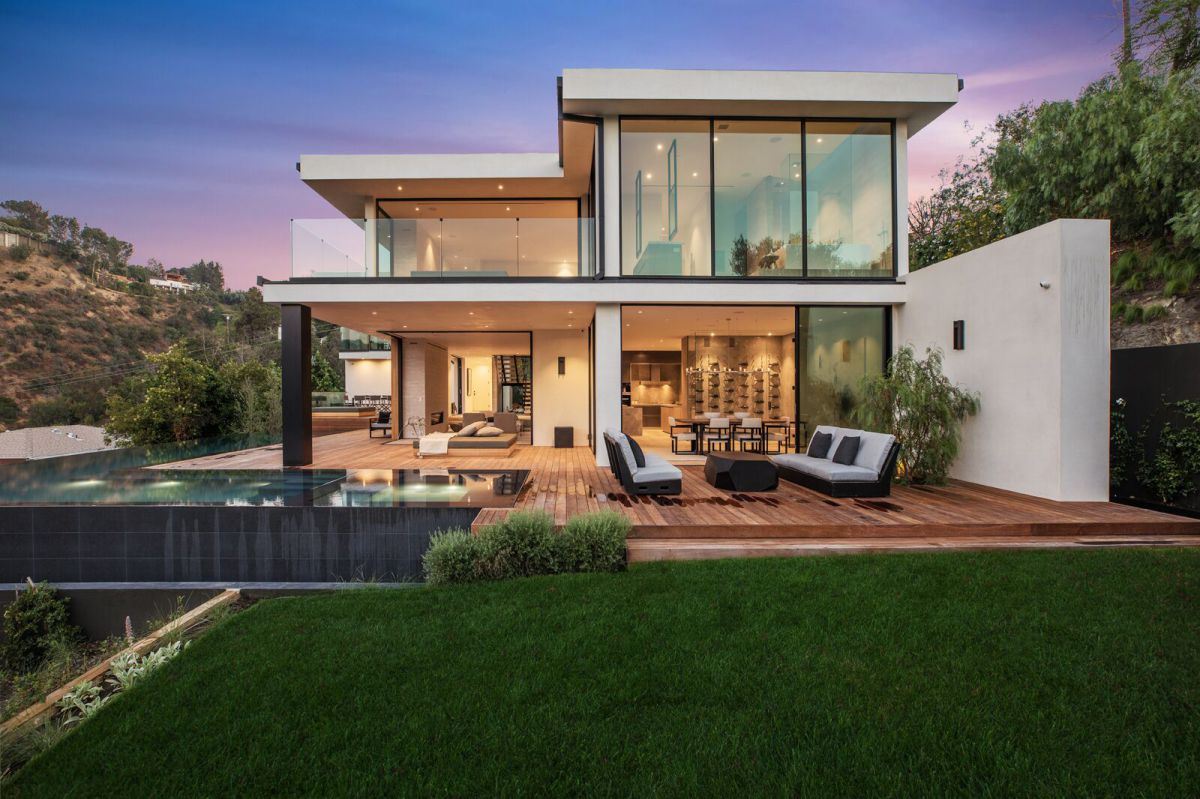 Sandall-Infinity-House-in-Los-Angeles-designed-by-Jae-Omar-Design-1