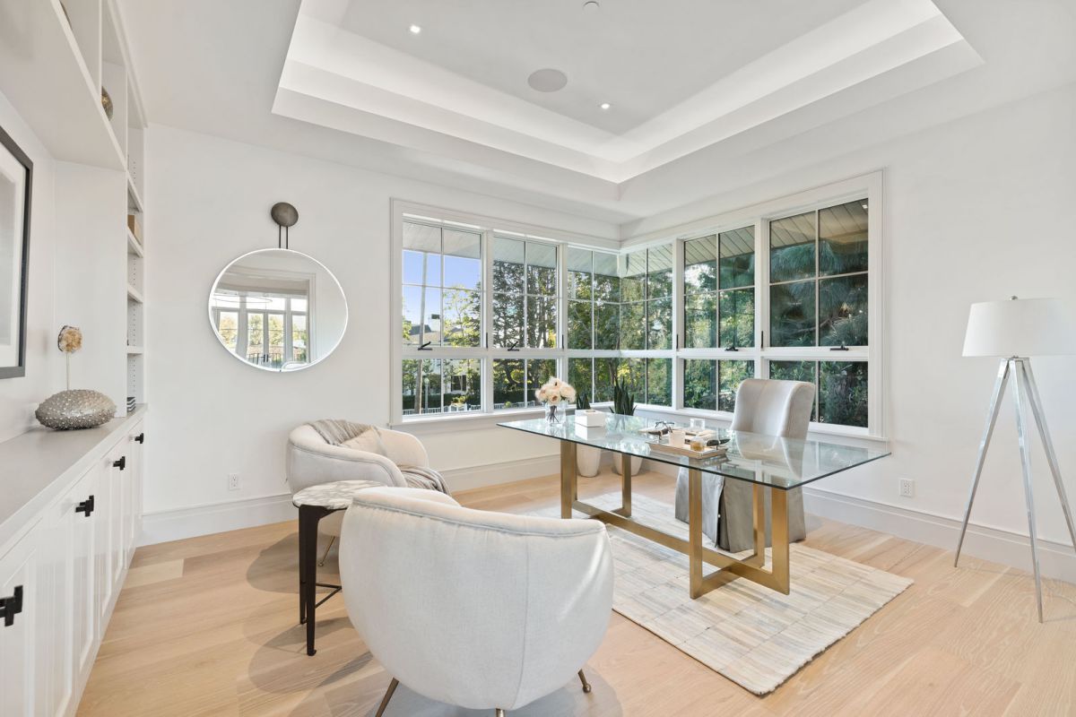 Sophisticated-Pacific-Palisades-New-Masterpiece-for-Sale-30