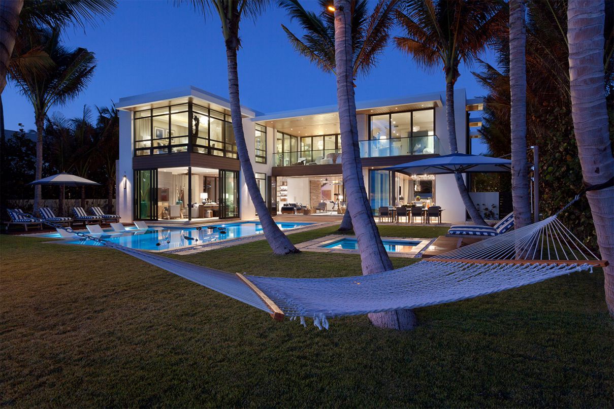 Stunning Palm Beach House in Florida built by Mark Timothy Inc