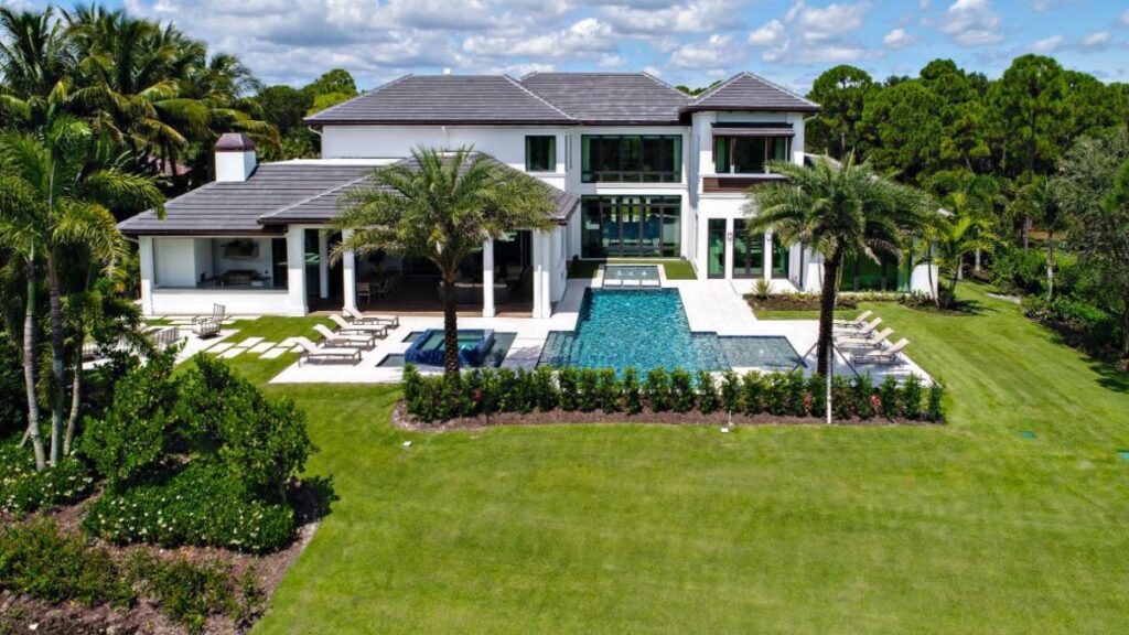Transitional Home in Tequesta Florida built by Affinity Construction Group