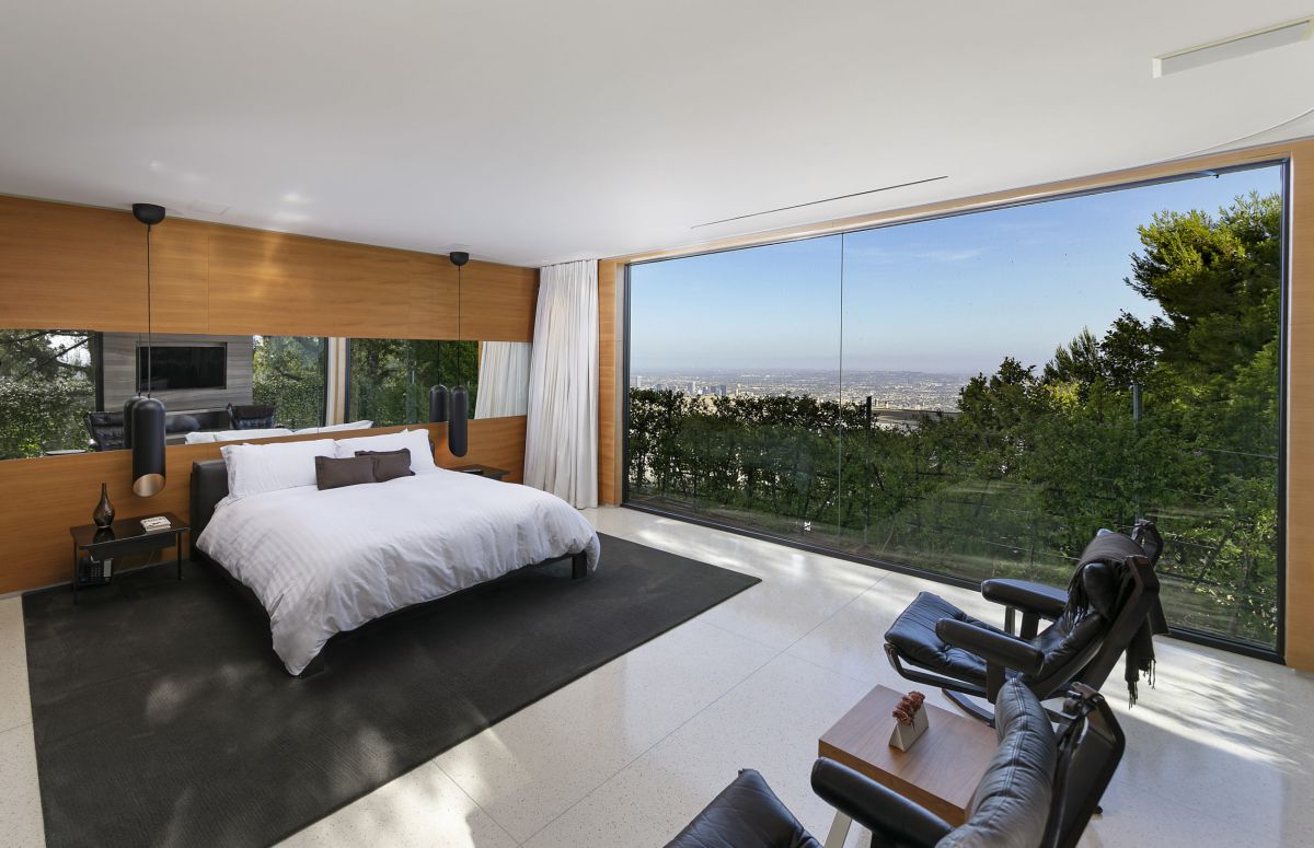 Trousdale-Estates-Contemporary-Home-in-Beverly-Hills-for-Sale-20