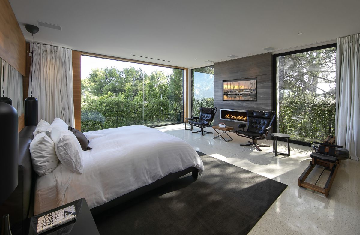 Trousdale-Estates-Contemporary-Home-in-Beverly-Hills-for-Sale-21