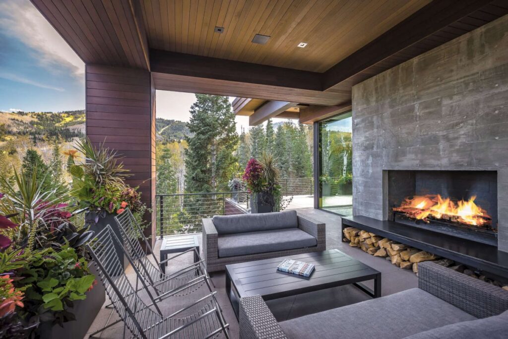 White Pine Canyon Home in Park City by Upwall Design Architects