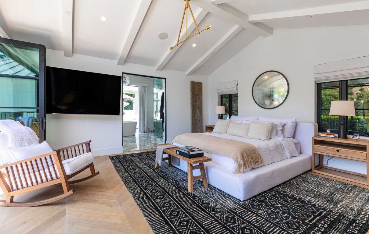 16.5-Million-Brand-New-Home-in-Beverly-Hills-offers-Exquisite-Architecture-17