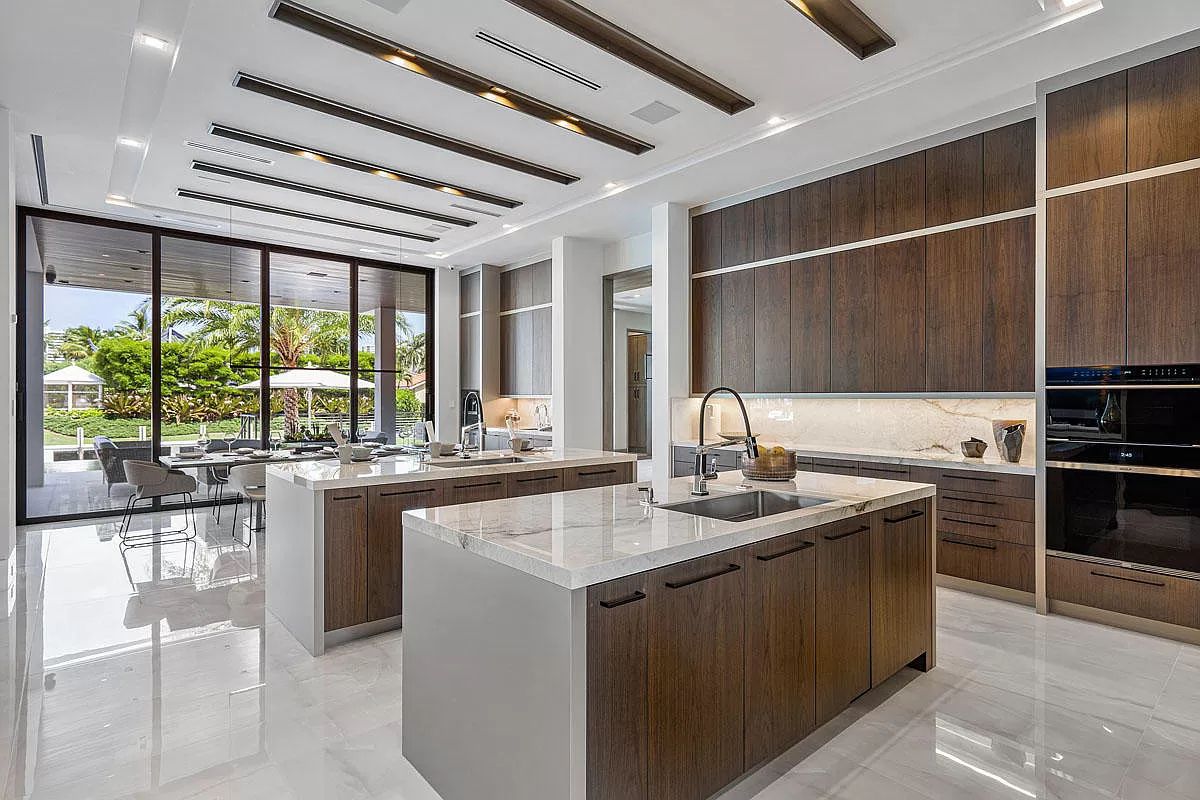 A-Newly-Clean-lined-Designed-Boca-Raton-Home-for-Sale-49