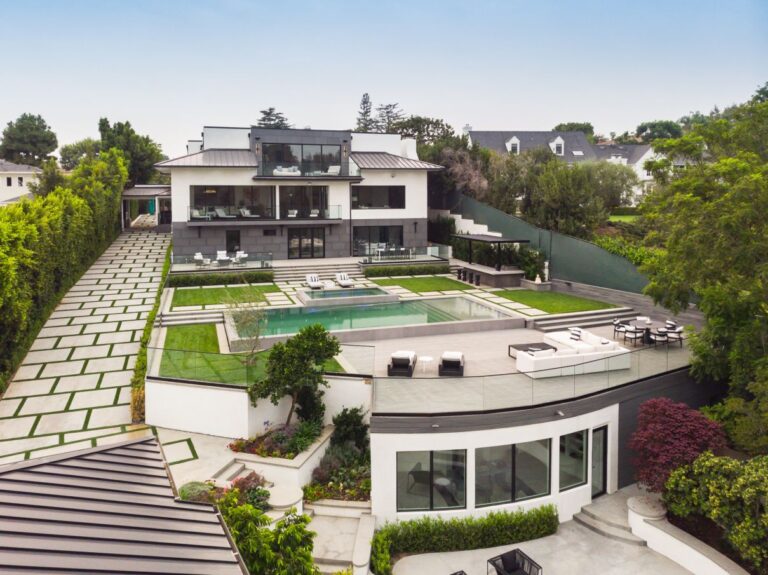 A Perfectly Luxurious Los Angeles Home for Sale at $25 Million