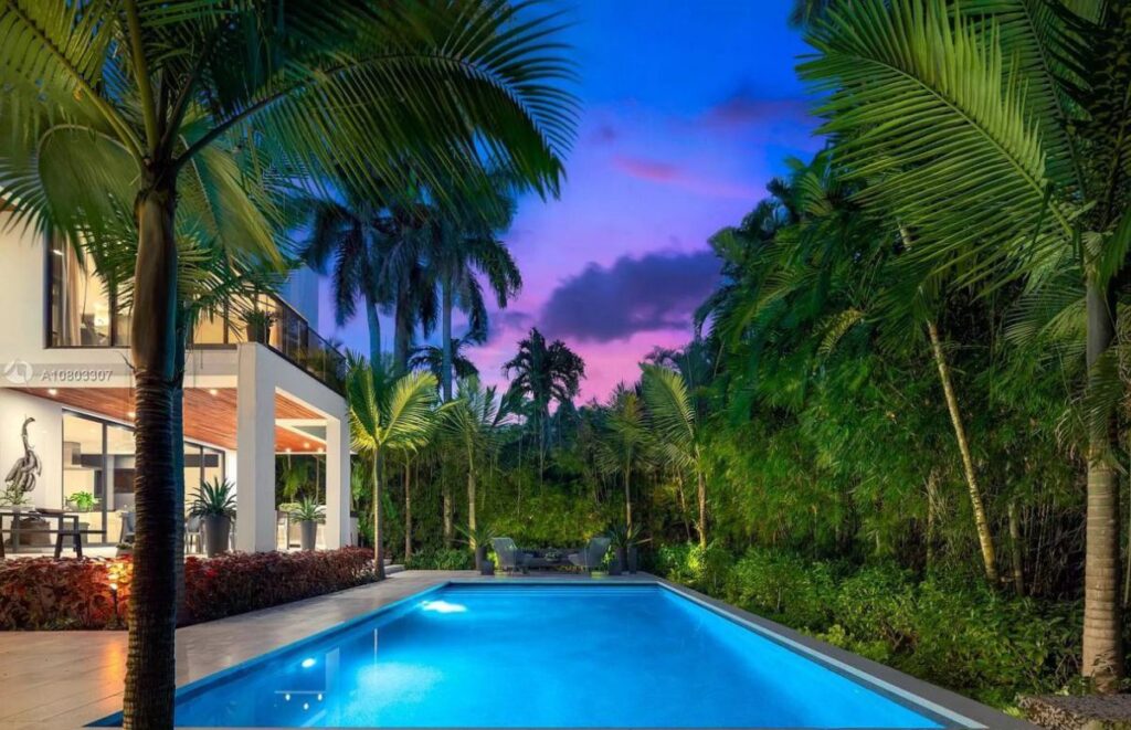 A Stunning Eco-smart Home in Miami Asking for $4.65 Million