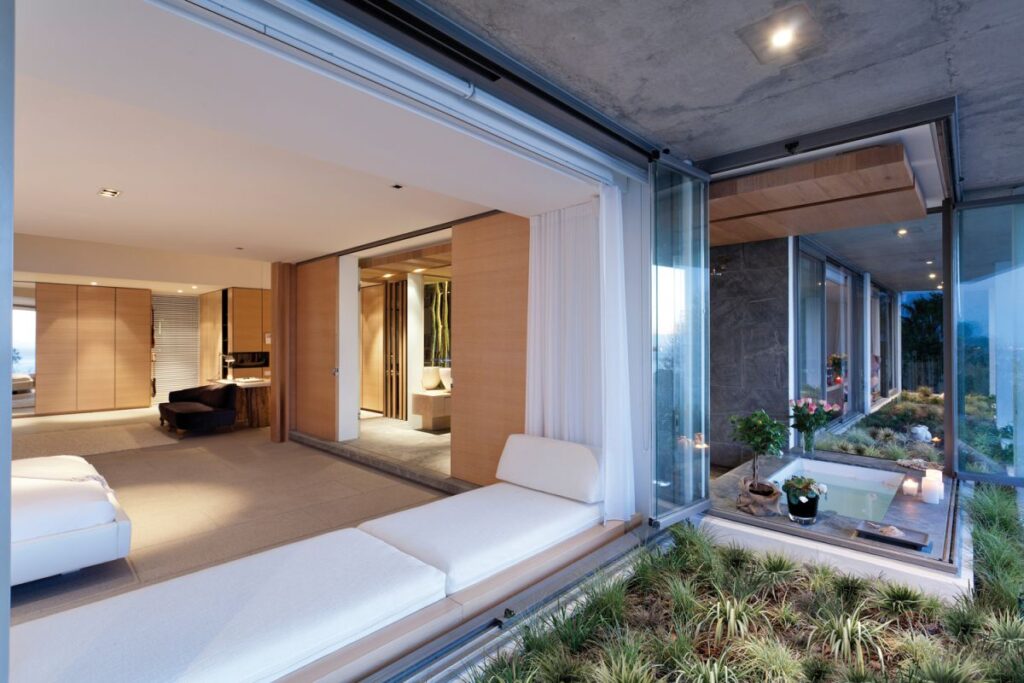 Boma Contemporary Home in Cape Town, South Africa by SAOTA
