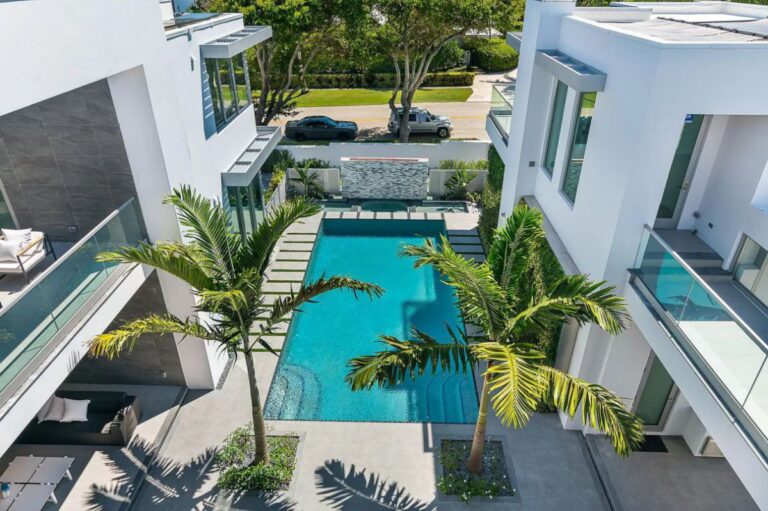 Brand New Distinctive Florida Home in Palm Beach Asking $17.75 Million