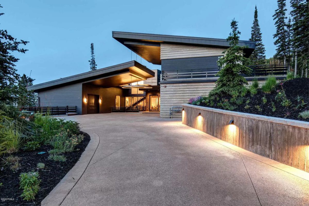 Breathtaking Modern Utah Home for Sale at 14.4 Million