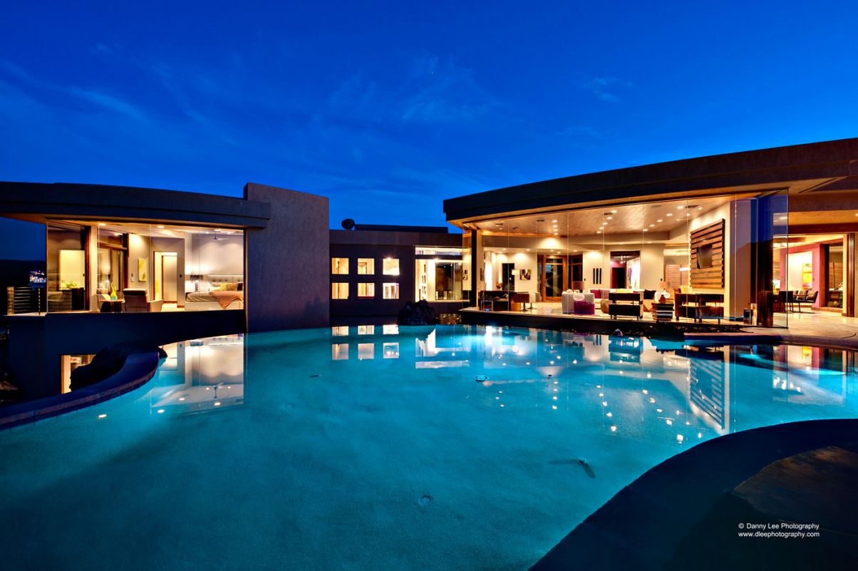 Cheng Residence – A Dream Home in Utah by McQuay Architects
