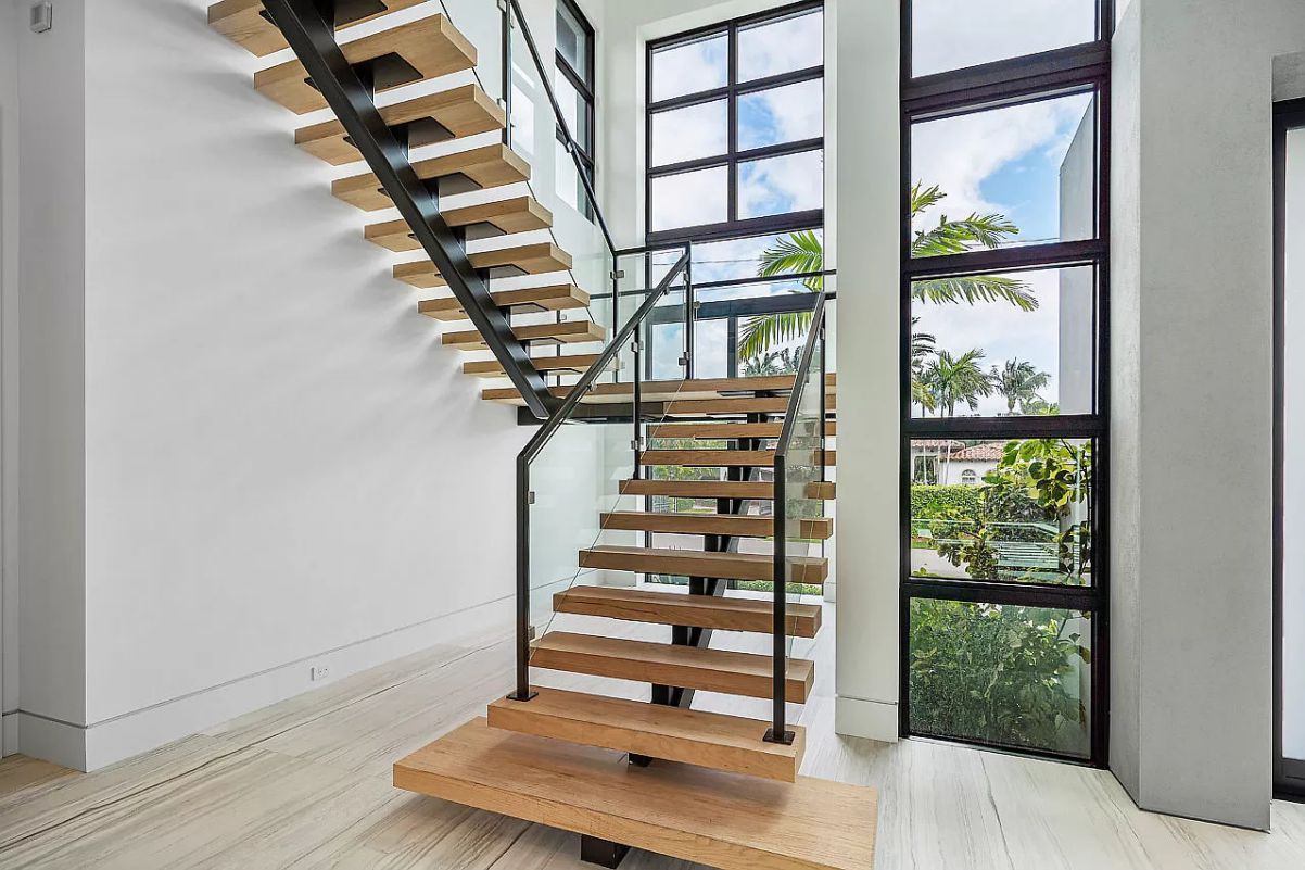 Classic-Modern-Delray-Beach-Home-for-Sale-25