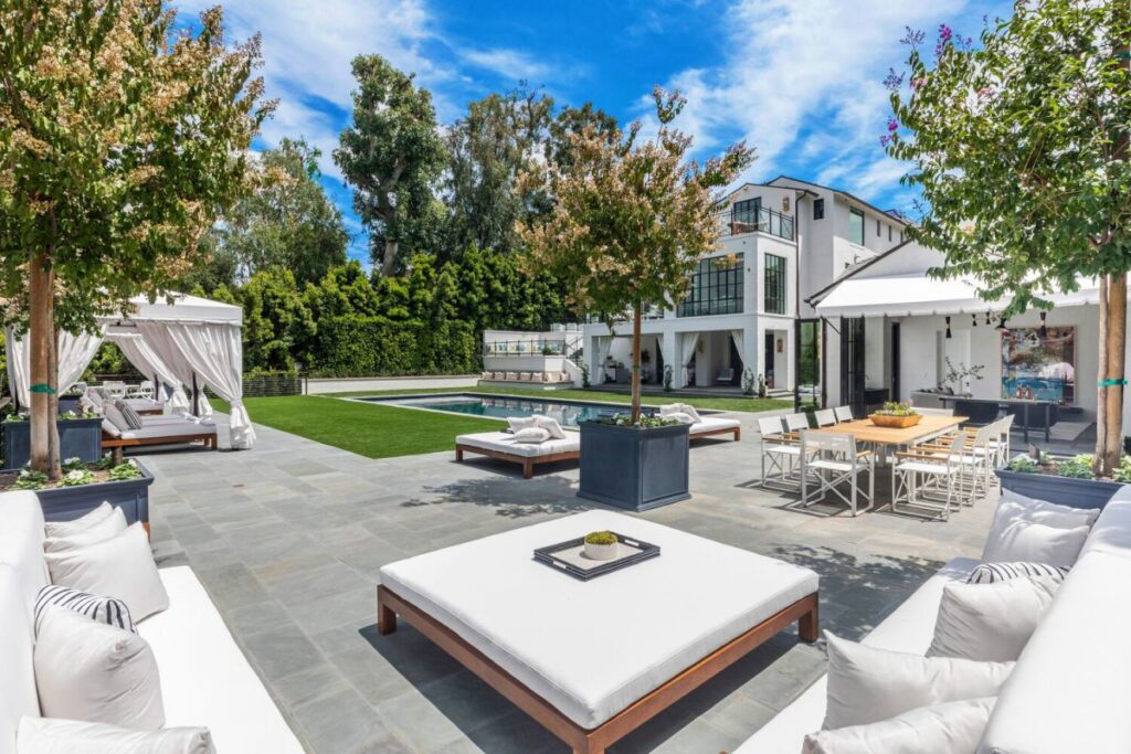 Elegant New Custom Built Beverly Hills Mansion for Sale