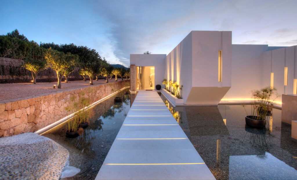 Exclusive Modern Villa in Cala Bassa, Spain by MG & AG Architects