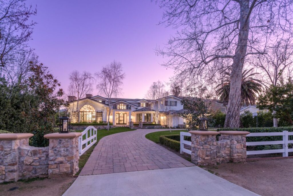 Exquisitely Remodeled Hidden Hills Home for Sale 