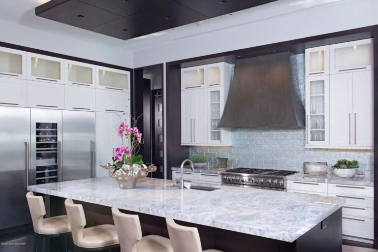 3.95M House for sale in Rockledge with Superior Construction