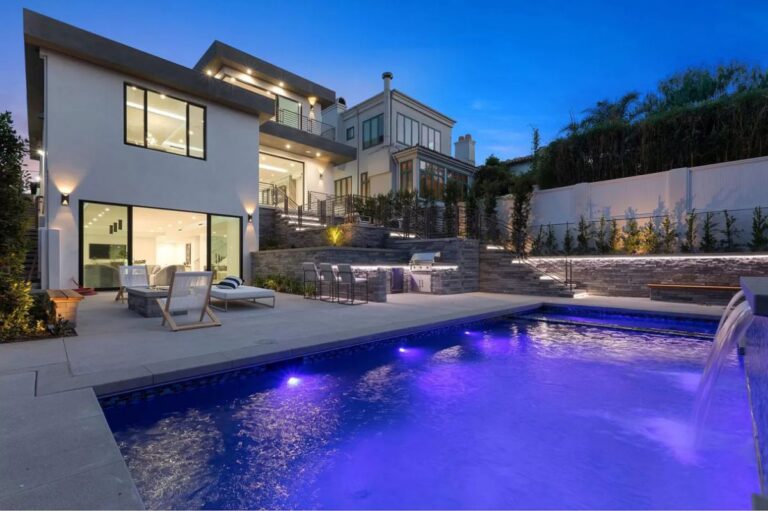 Impeccably Modern Manhattan Beach Home for Sale at $5.995 Million