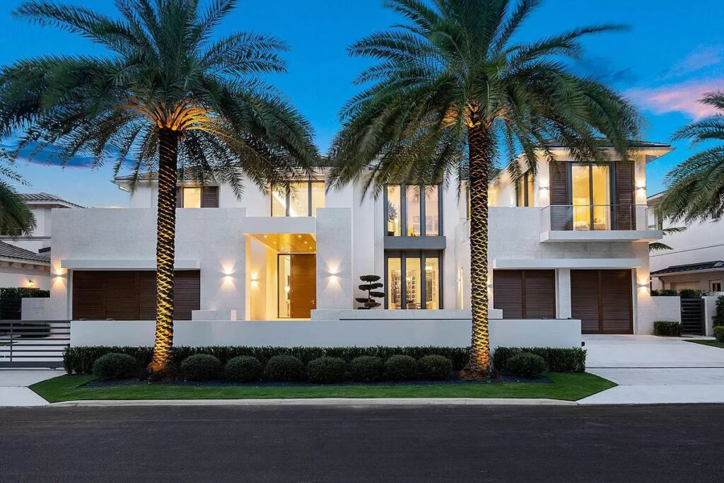 Italian-inspired Waterfront Home in Boca Raton for Sale