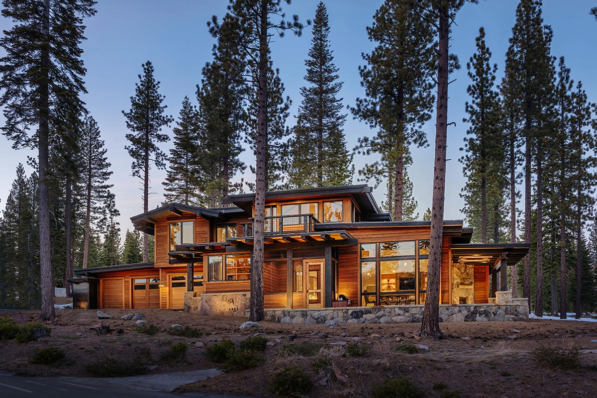 Lake-Tahoe-Home-on-Martis-Lot-292-by-Walton-Architecture-Engineering-1