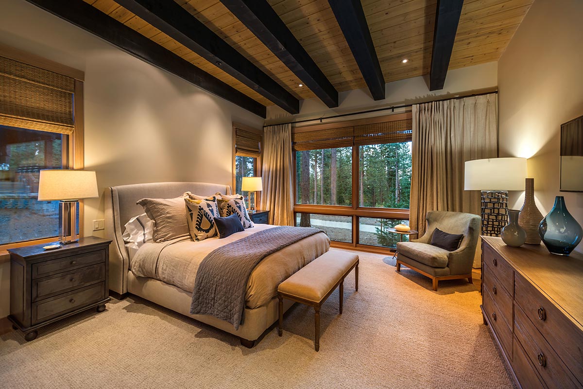 Lake-Tahoe-Home-on-Martis-Lot-292-by-Walton-Architecture-Engineering-9