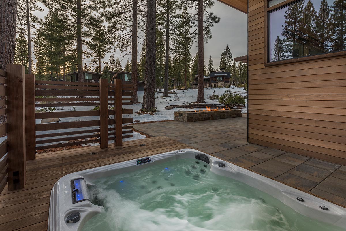 Lake-Tahoe-Home-on-Martis-Lot-345-by-Walton-Architecture-Engineering-15