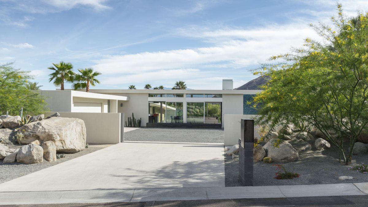 Las-Palmas-Heights-House-in-Palm-Springs-by-o2-Architecture-3