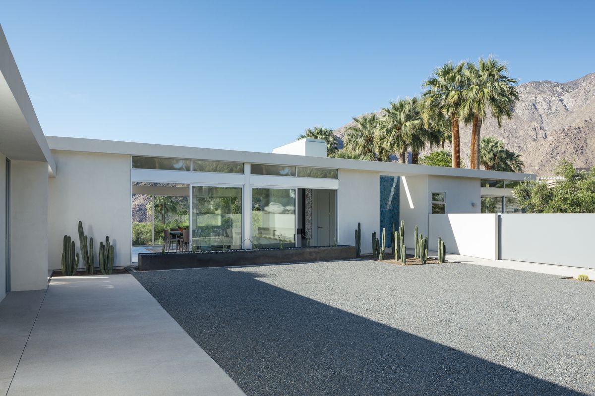 Las-Palmas-Heights-House-in-Palm-Springs-by-o2-Architecture-5