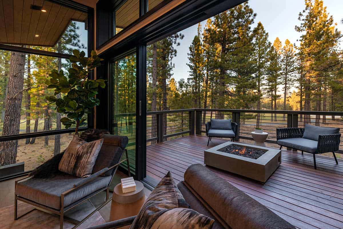 Lot-400-Martis-Camp-Home-by-Walton-Architecture-Engineering-16