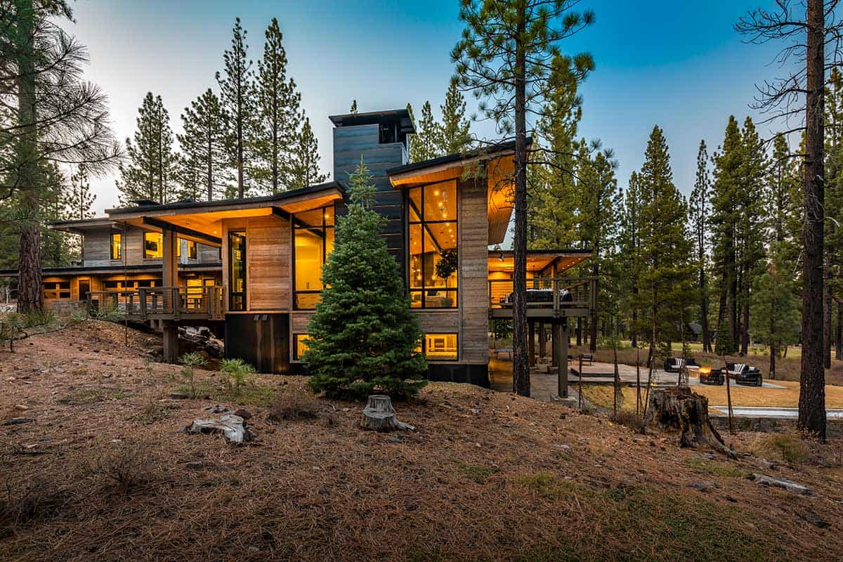 Lot-400-Martis-Camp-Home-by-Walton-Architecture-Engineering-4