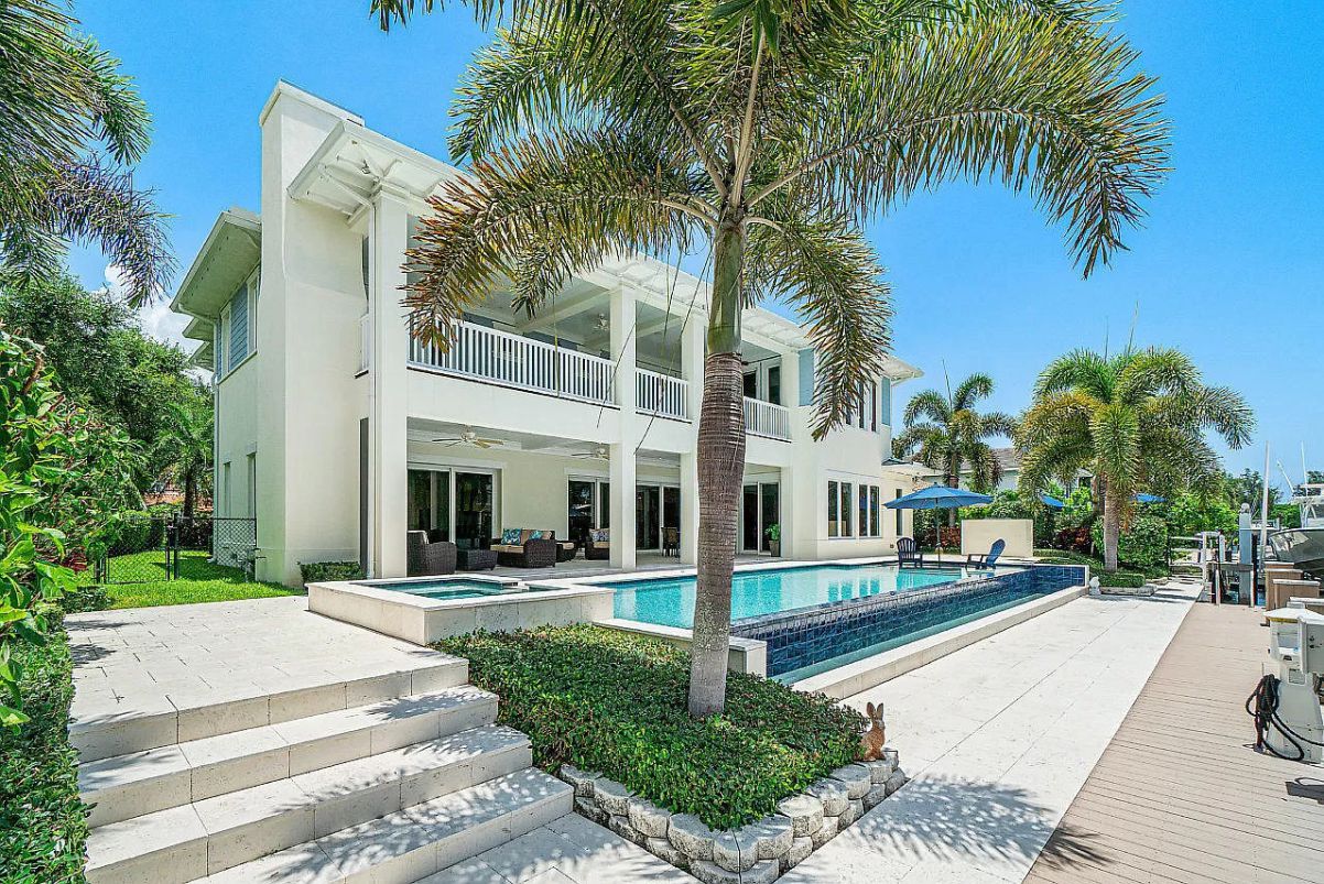 Magnificent-Custom-built-Boca-Raton-Home-for-Sale-20