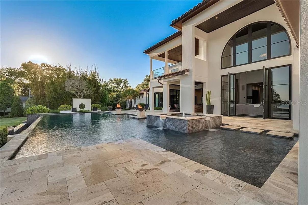 Maitland-Florida-Estate-with-8000-SF-of-Luxury-Living-Space-23