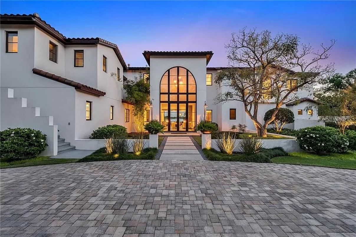 Maitland-Florida-Estate-with-8000-SF-of-Luxury-Living-Space-9